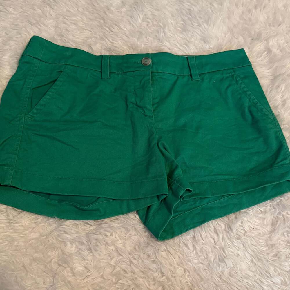 Southern Tide Women's Kelly Green Chino‎ Shorts